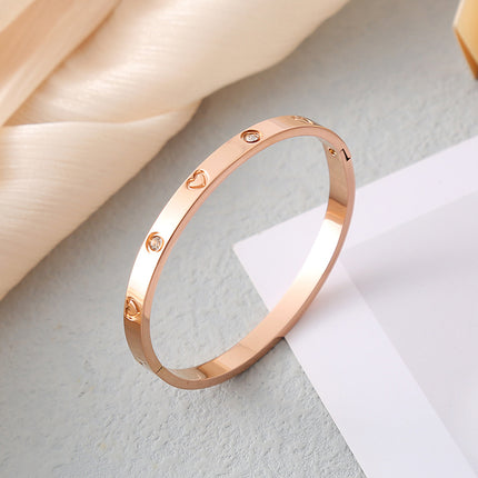 Heart-shaped Diamond Stainless Steel Bangle