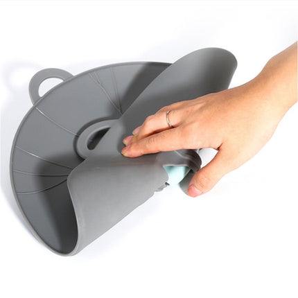 Flower Silicone Spill-Proof Lid – Cute, Clever, and Totally Mess-Free!