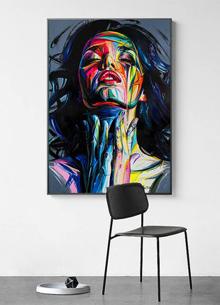 فتاة سموكي - 60 × 80 سم