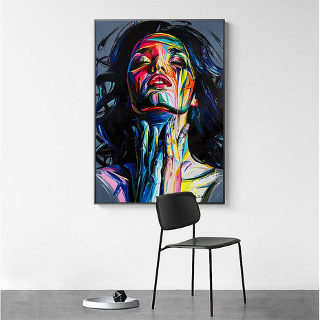 Chica humeante - 60x80 cm