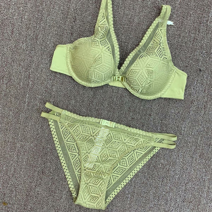 Lace Bra & Panty Set