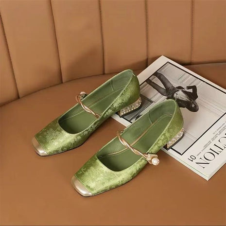 أحذية نسائية فرنسية بكعب منخفض