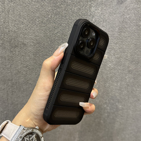 iPhone 11/12/13/14/15 Breathable Heat Dissipation Mesh Case