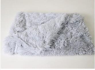 Pet Wool and Polyester Soft and comfortable Blankets