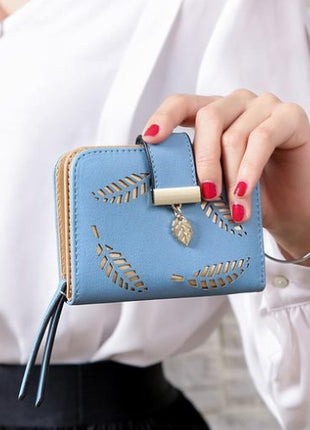 محفظة كورية قصيرة الأوراق