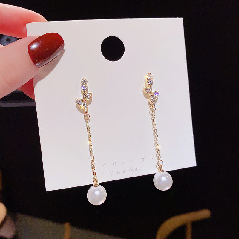 Retro Design Sense Long Leaf Tassel Earrings Temperament