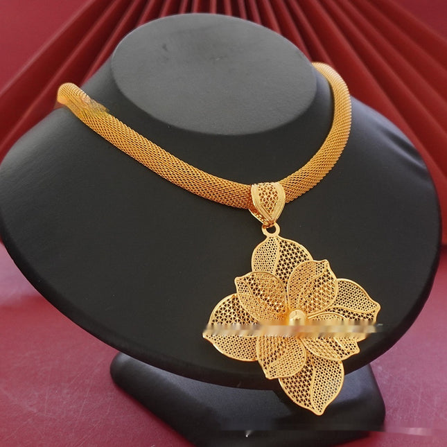 Pendant Necklace & Earrings Set