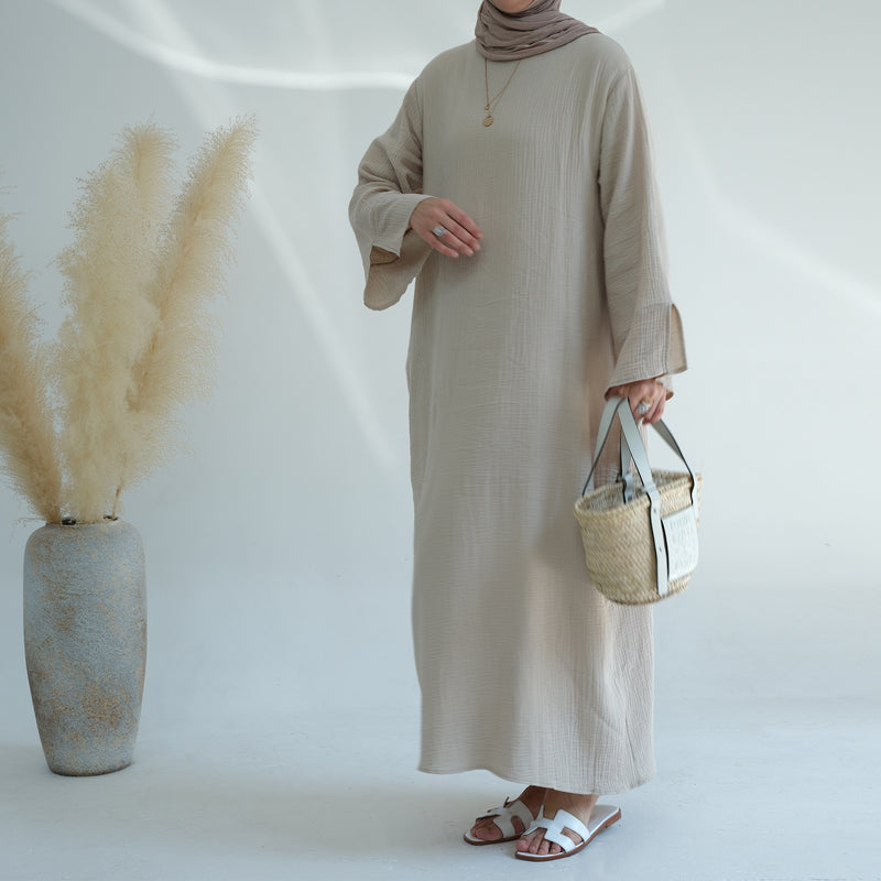 Art Retro Everyday Abaya