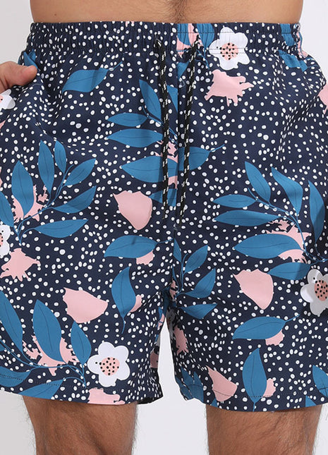 Pantalones cortos de playa con estrellas por todo el cielo