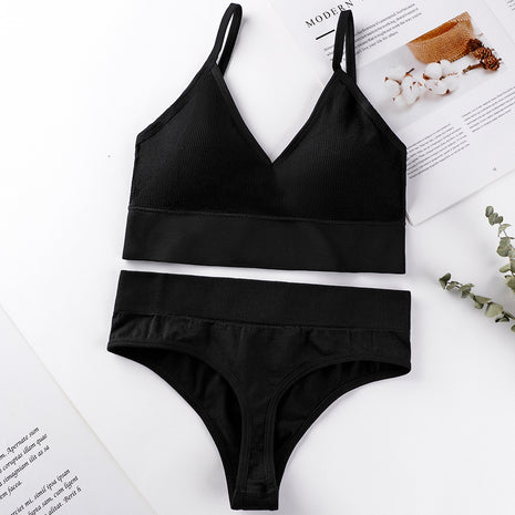 Thin French Style No Steel Ring Panties And Bra Set