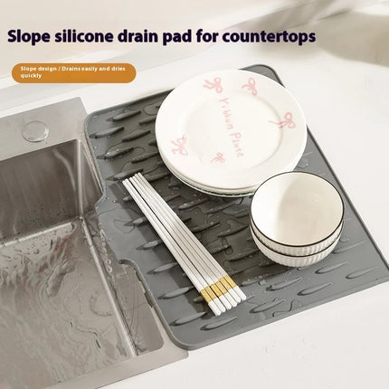Silicone Drain Pad for Countertop – Quick Dry, Anti-Slip, and Slope Design
