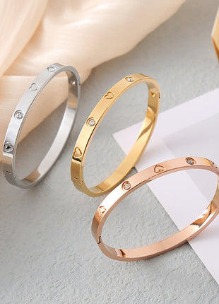 Heart-shaped Diamond Stainless Steel Bangle