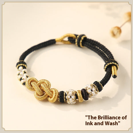 Pulsera con nudo Ruyi hecha a mano