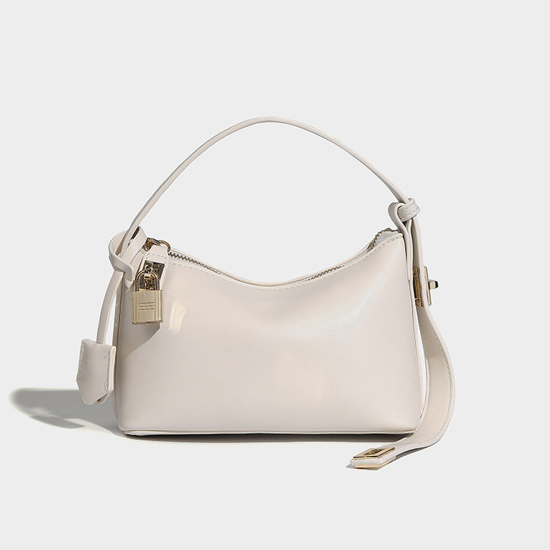 Special Interest Light Luxury Classical Underarm Bag