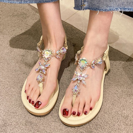 シンプルステートメントサンダル