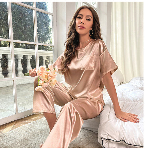 Pijama de manga corta y pantalón de seda helada