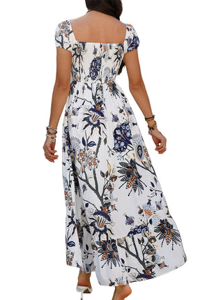 Vestido de manga corta con estampado floral de diseño contrastante