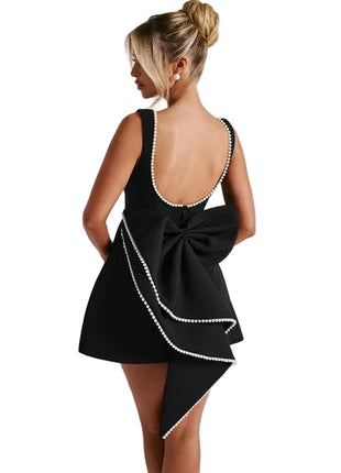 Versatile Sleeveless A-Line Black Dress with Pearl Bow