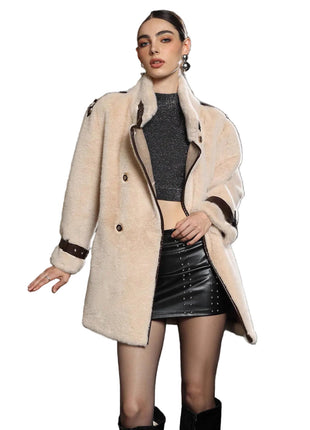 Fur collar winter jacket for women featuring thick fabric and stylish leather-inspired finish.