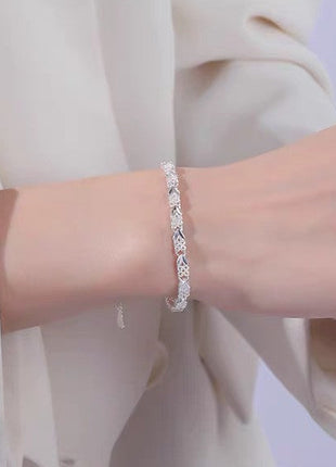Pulsera de Lujo de Plata de Ley – Joyería para Mujer con Acabado Platino