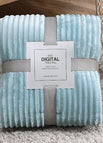 Light blue / 70x100cm