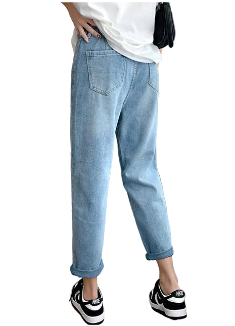Loose fit women’s cotton denim jeans featuring a comfortable high-rise waist and relaxed silhouette.