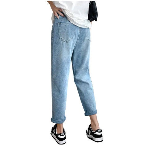Loose fit women’s cotton denim jeans featuring a comfortable high-rise waist and relaxed silhouette.