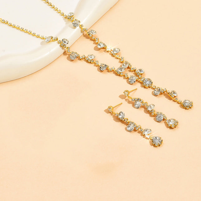 Artificial Crystal Necklace & Earrings Set