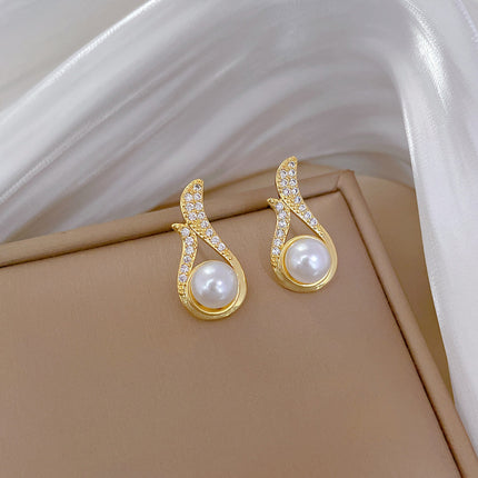 Luxury Full Diamond Pearl Necklace & Earrings Suite