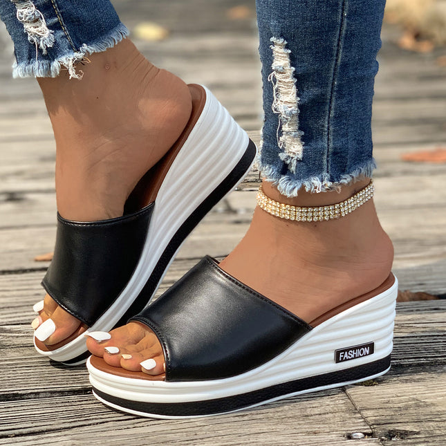 Stylish Peep Toe Wedge Mule