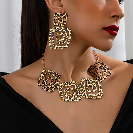 Circle Spiral Leopard Earrings & Necklace Suit