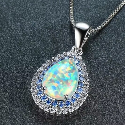 Elegant And Exquisite Drop-shaped Necklace