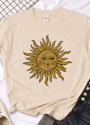 魔女トリプルムーンゴシックサンTシャツ