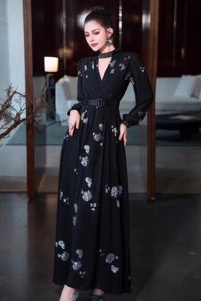 Unique Embroidery Waist-tight Dress