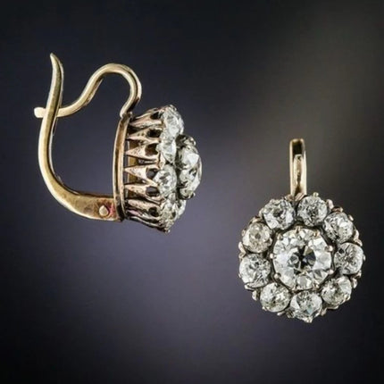 Rhinestone-encrusted Flower Artistic Earrings
