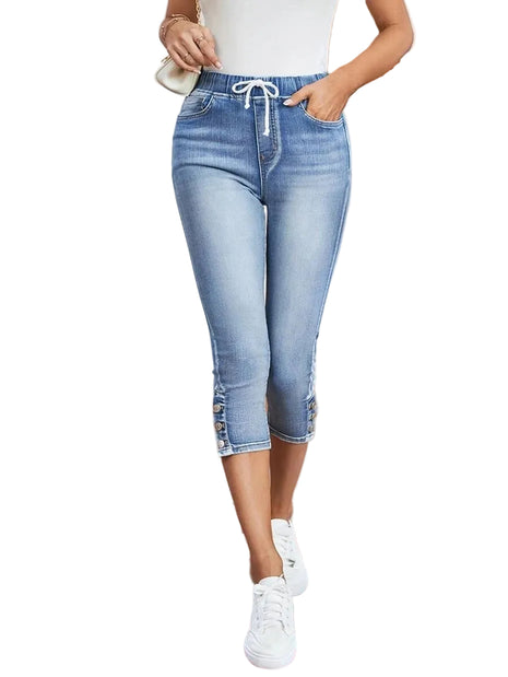 Versatile women’s cropped jeans for casual outfits, travel wear, street style, and daily fashion.