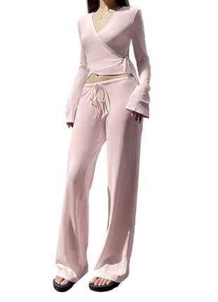 Cozy Knitted Two-Piece Outfit with Cross Wrap Top Pink blndl