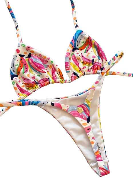 Tropical Banana Print High-Waist Bikini
Brazilian Style Banana Print Swimwear
Women's Tropical Two-Piece Beach Bikini
Versatile Banana Print Bikini Set