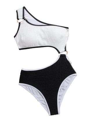 Women's Patchwork Bikini Suit
Stylish Patchwork One-Piece Swimsuit
Women's Colour Block Beach Swimsuit
Modern Patchwork One-Piece Swimwear
Versatile Patchwork Bikini Suit