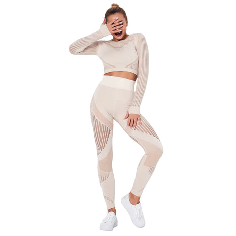 Women's Seamless Knitted Yoga Suit Set in Tan Brown