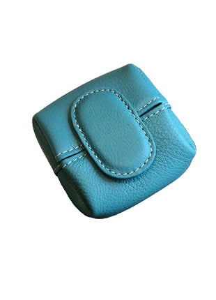 Women's genuine cowhide coin purse and key case featuring soft leather and stitched details.
