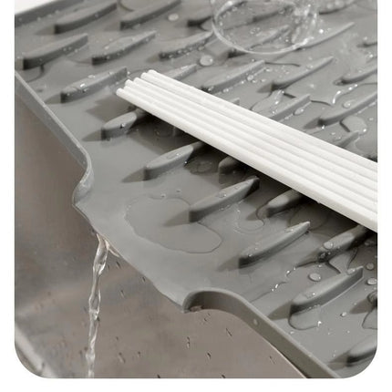 Silicone Drain Pad for Countertop – Quick Dry, Anti-Slip, and Slope Design