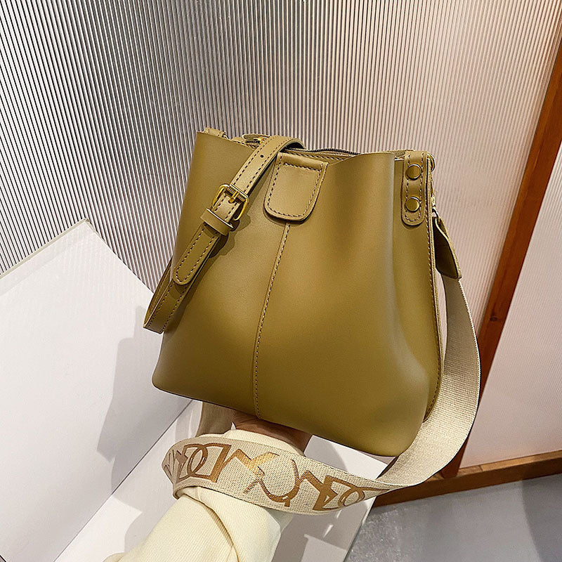 French Minority Design Wide Shoulder Strap Bucket Bags