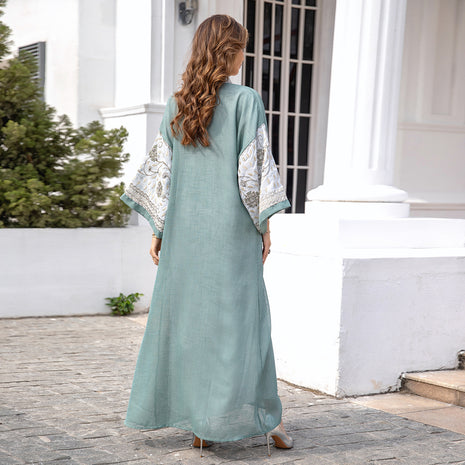 Bata Nuevo Vestido Bordado