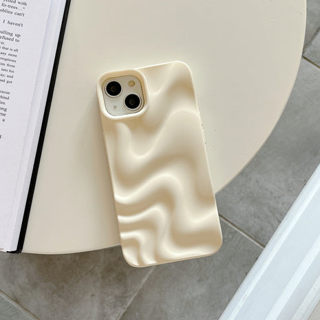 iPhone 14/15/16 Pleated Water Drop-resistant Soft-Shell Case