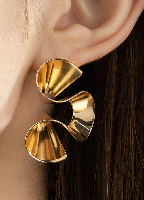 Simple Ruffled Skirt Earrings
