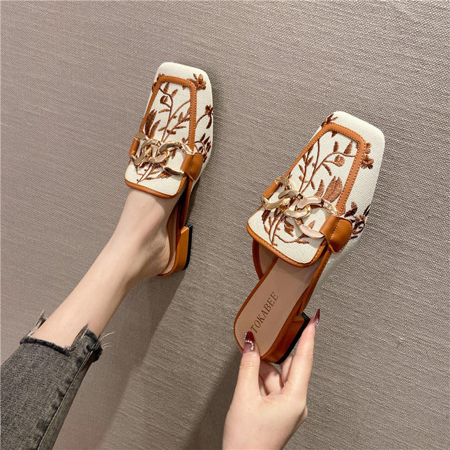 Closed Toe Chunky Heels