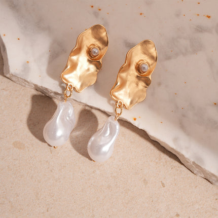 Oval Pearl Stud Earrings