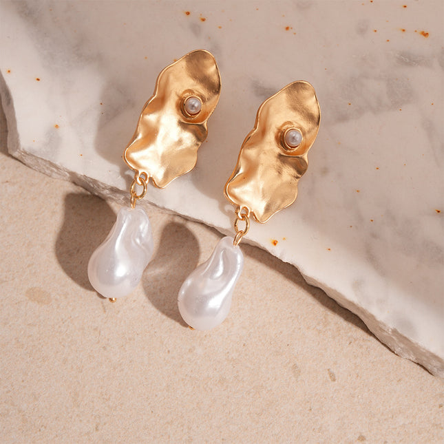 Oval Pearl Stud Earrings
