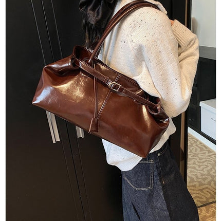 Versatile Shoulder Handbag